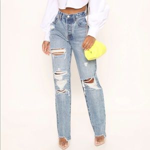 Fashion Nova medium wash straight leg boyfriend jean